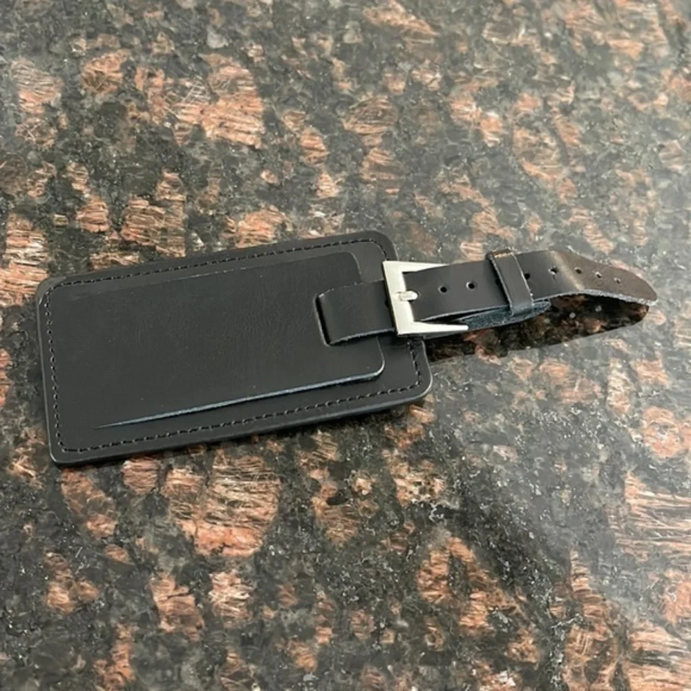 Black leather luggage tag